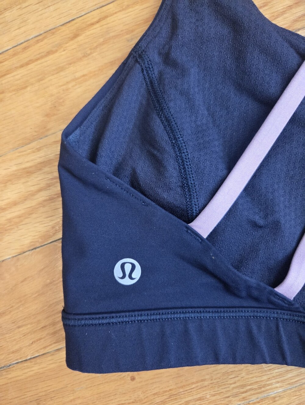 Lululemon Free to Be Serene Bra Size 8 Navy Blue Pink Strappy Criss Cross Back - Picture 5 of 8